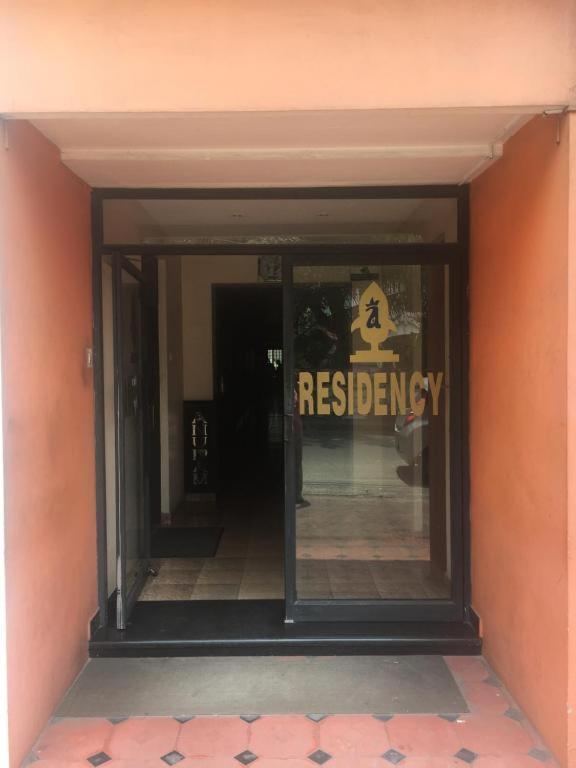 Anupam Residency Hotel Kochi Екстериор снимка